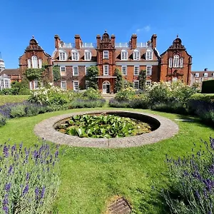 Newnham College - Of Cambridge (Cambridgeshire)